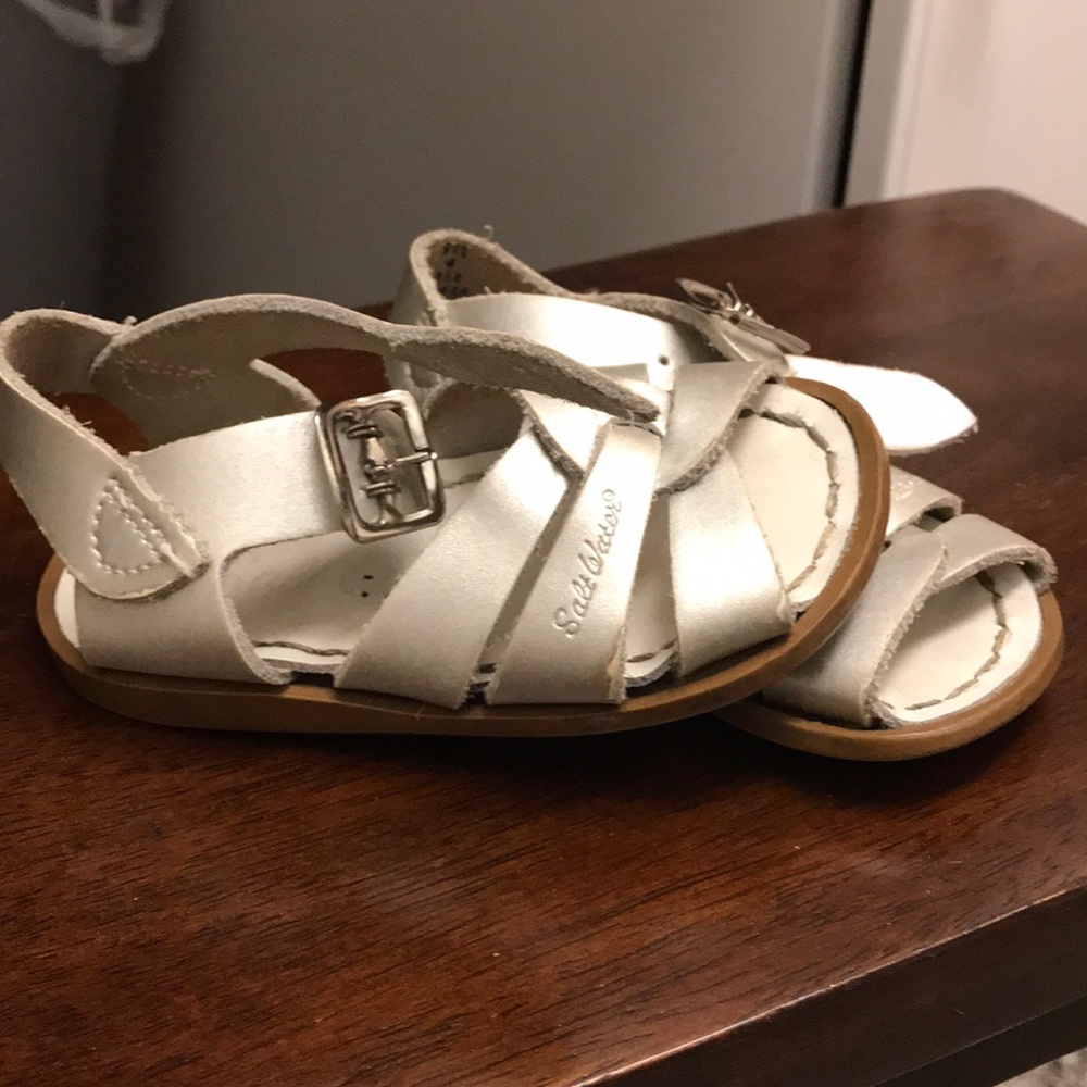 Salt Water Sandals Toddler Size 4